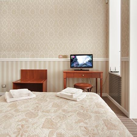 Consul Hotel Консул Odessza Szoba fotó