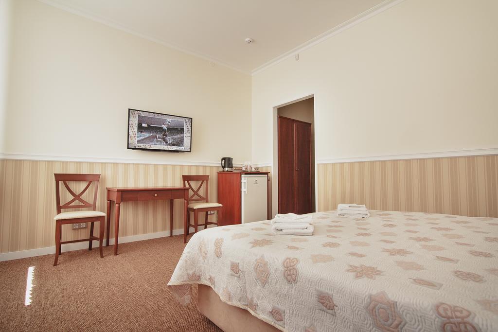 Consul Hotel Консул Odessza Szoba fotó