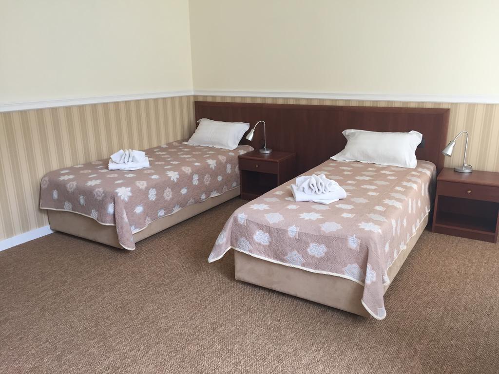 Consul Hotel Консул Odessza Kültér fotó