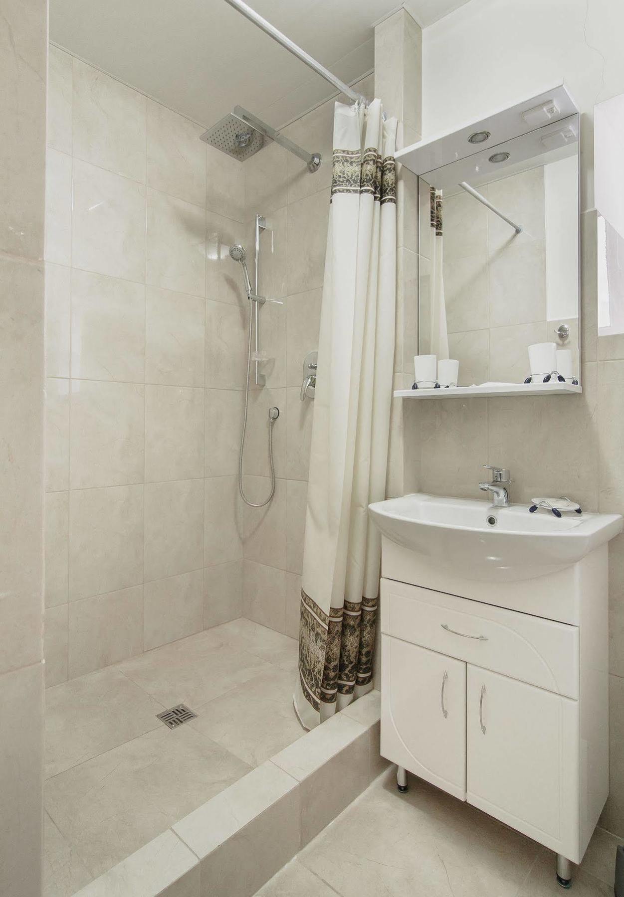 Consul Hotel Консул Odessza Kültér fotó